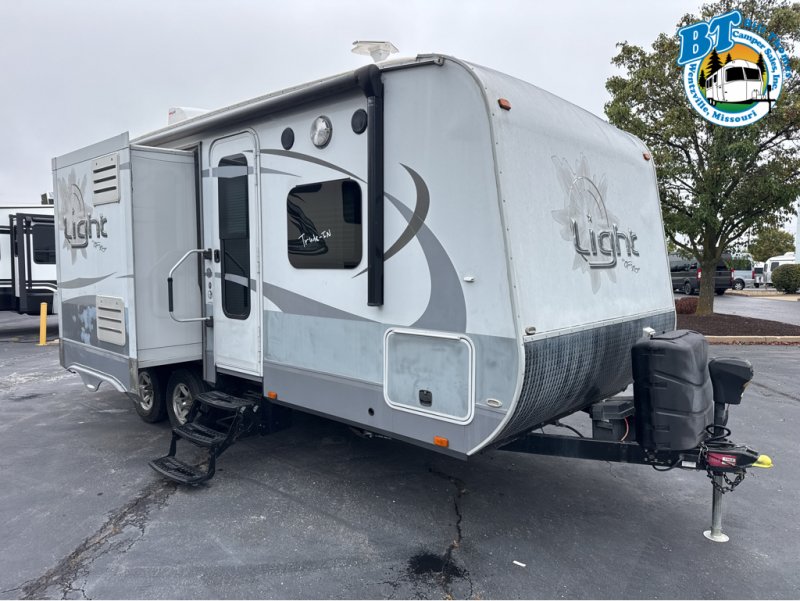2017 OPEN RANGE LIGHT 216RBS