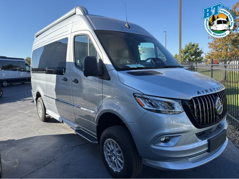 2027 AIRSTREAM INTERSTATE 19GT INTERSTATE 19GT TOMMY BAHAMA