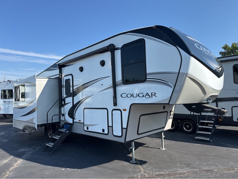 2020 KEYSTONE COUGAR HALF TON 27SGS
