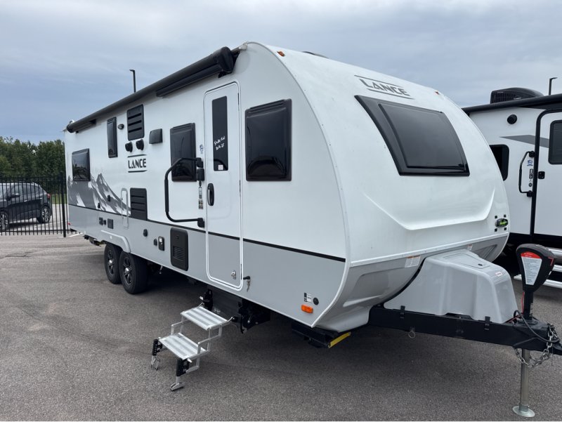 2025 LANCE LANCE TRAVEL TRAILERS 2465