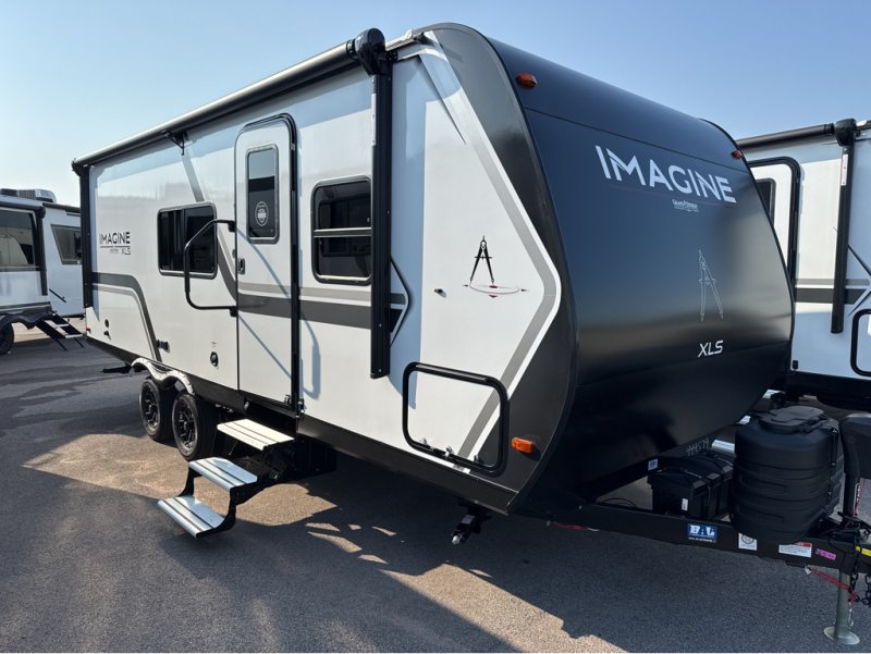 2026 GRAND DESIGN IMAGINE XLS 22MLE