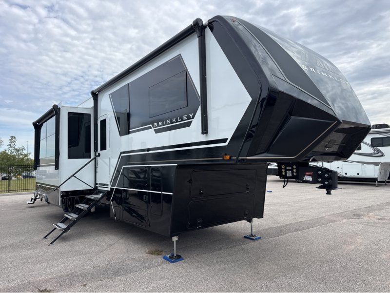 2026 BRINKLEY MODEL G 4100