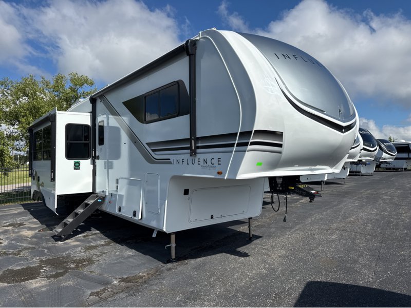 2026 GRAND DESIGN INFLUENCE 3704BH