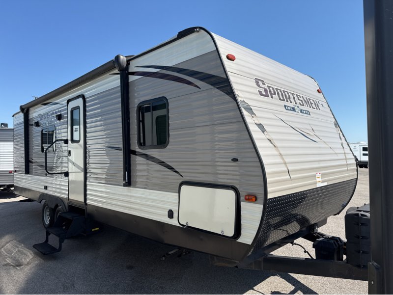 2018 KZ SPORTSMEN 260BHLE