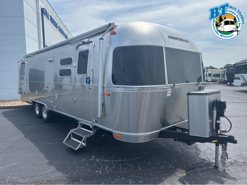 2027 AIRSTREAM GLOBETROTTER 30RB TWIN