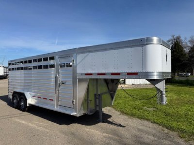 2026 FEATHERLITE 8127-7020 PERFECTFIT STOCK TRAILER