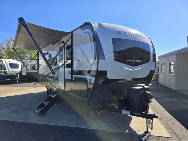 2026 ROCKWOOD MINI LITE 2519S