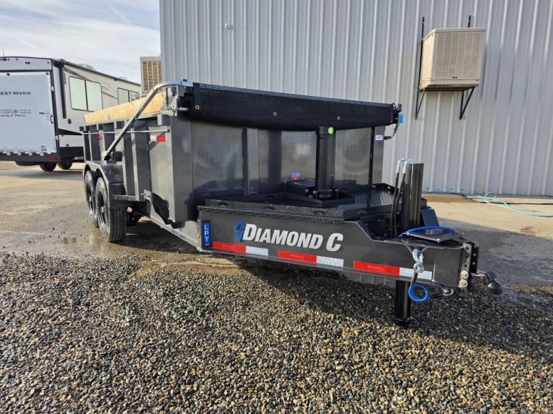 2027 DIAMOND C LPT 207 HEAVY DUTY 14X82 32 SIDES PACESETTER