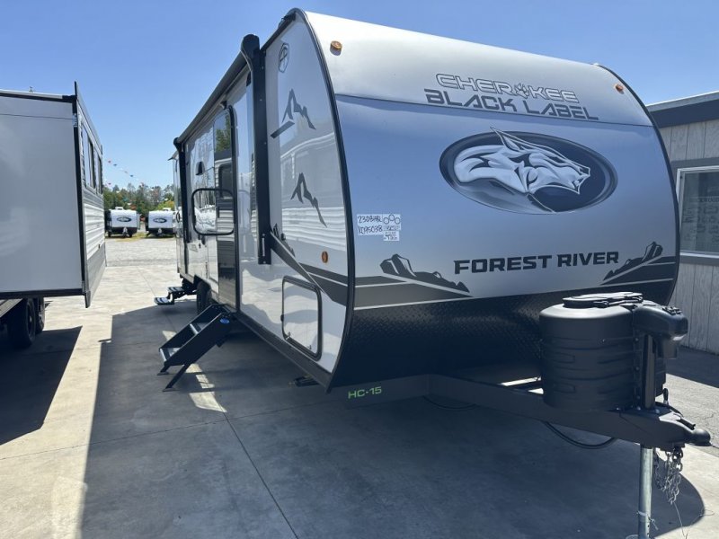 2025 CHEROKEE GREY WOLF 23DBHBL BLACK LABEL