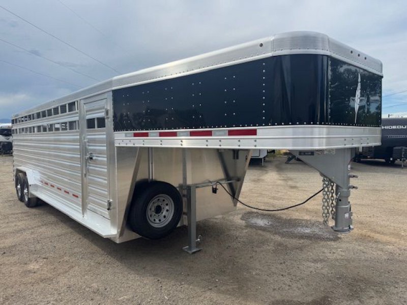 2026 FEATHERLITE 8127-7024-STD TRAILER