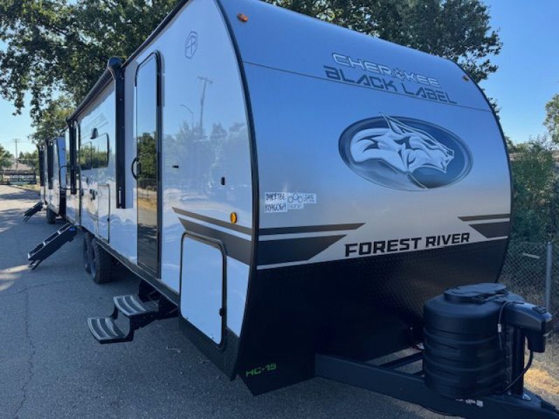 2026 CHEROKEE GREY WOLF 24RRTBL BLACK LABEL