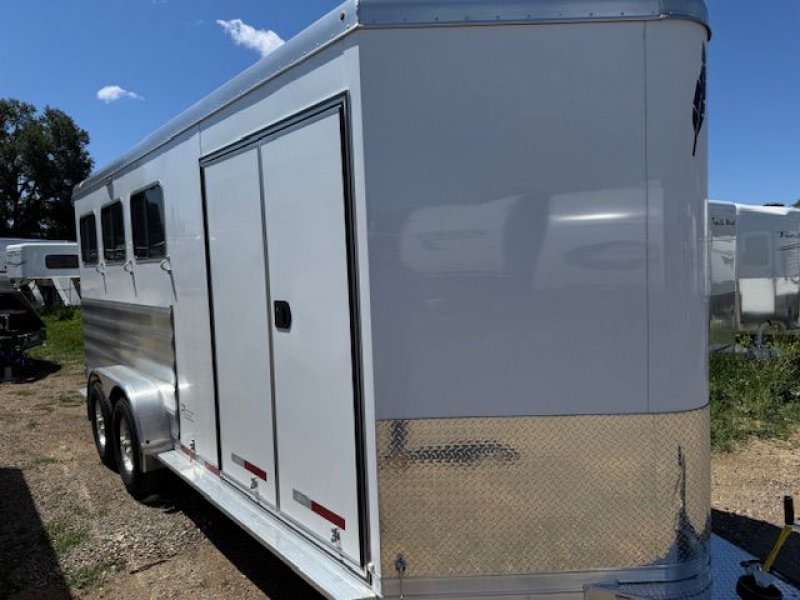 2025 FEATHERLITE 9400-73PT 3H BP SLANT PREMIER TACK