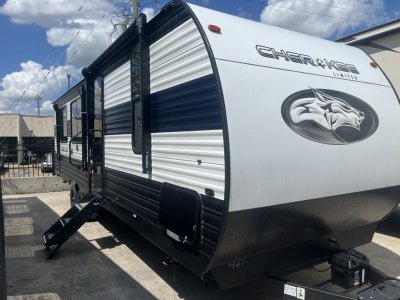2024 CHEROKEE 274WK