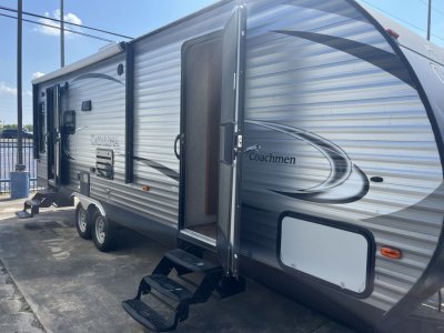 2017 COACHMEN CATALINA M251RLS